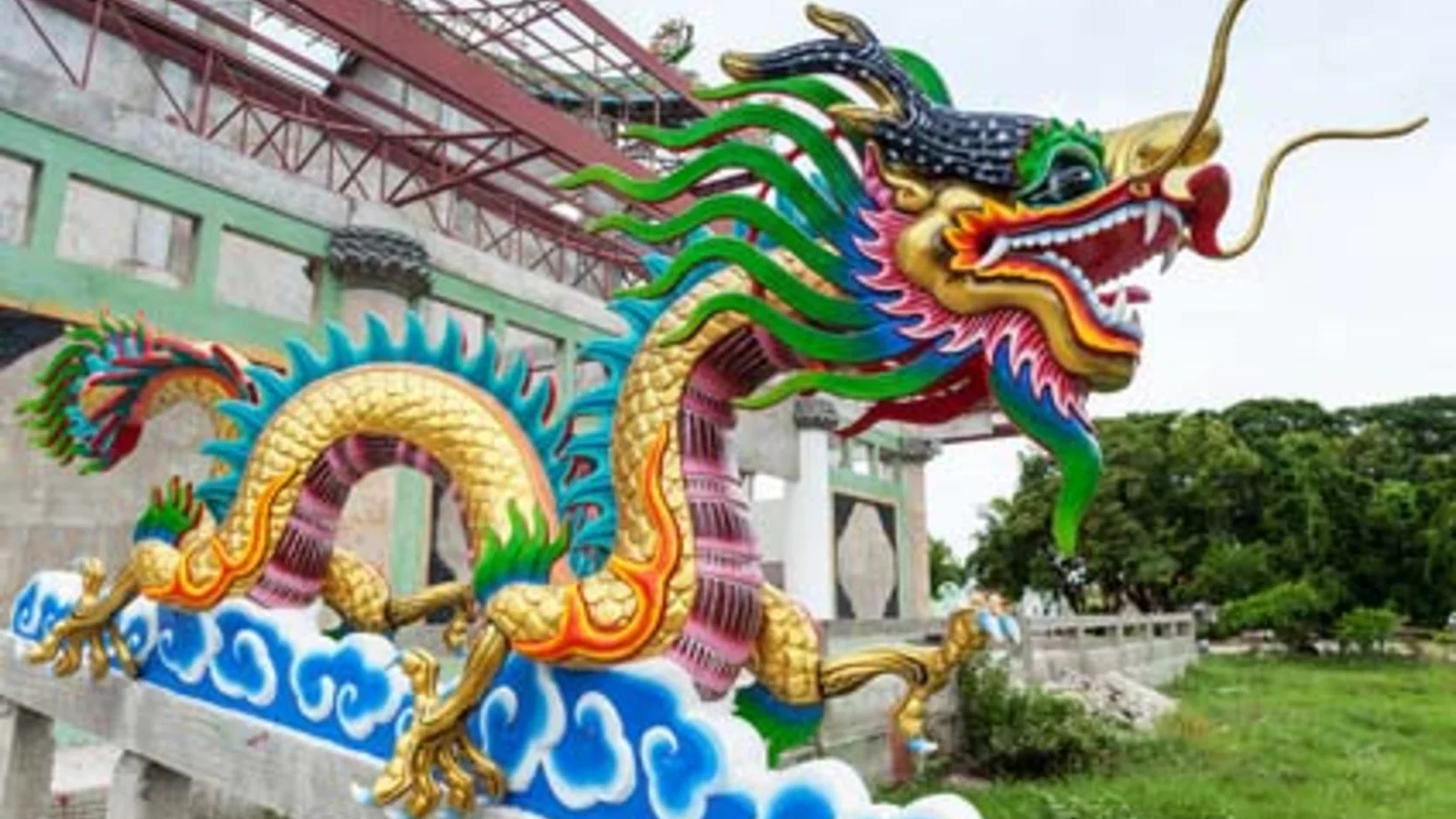 ChinesischerDrache_Artikel_SHotzenköcherle.jpg